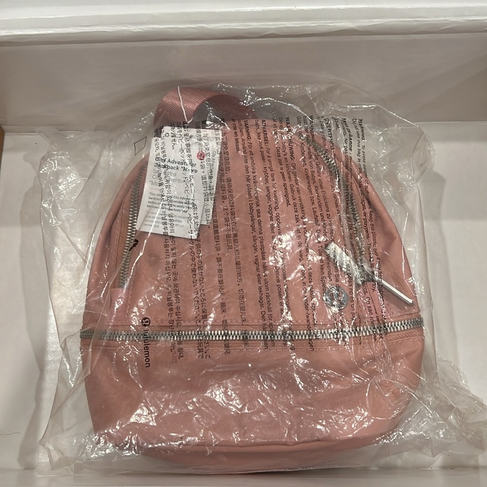 Lululemon City Adventurer Backpack Micro 3L NEW - Picture 7 of 7